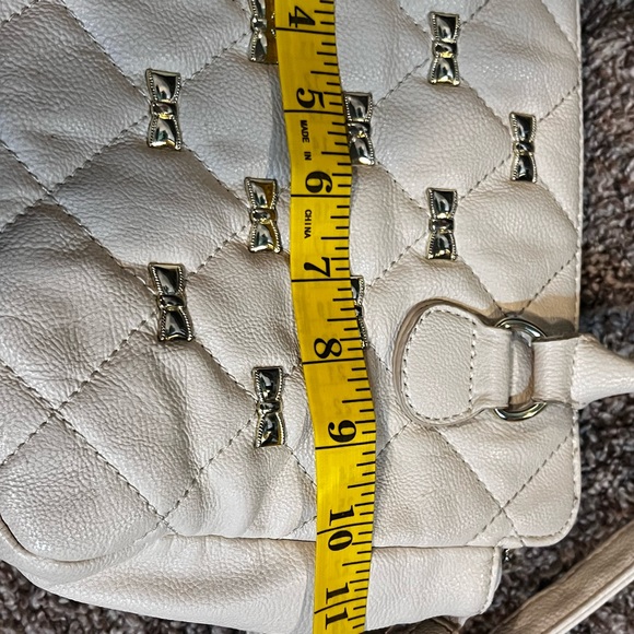 Betsey Johnson Purse White Quilted Shoulder Bag - Picture 6 of 10